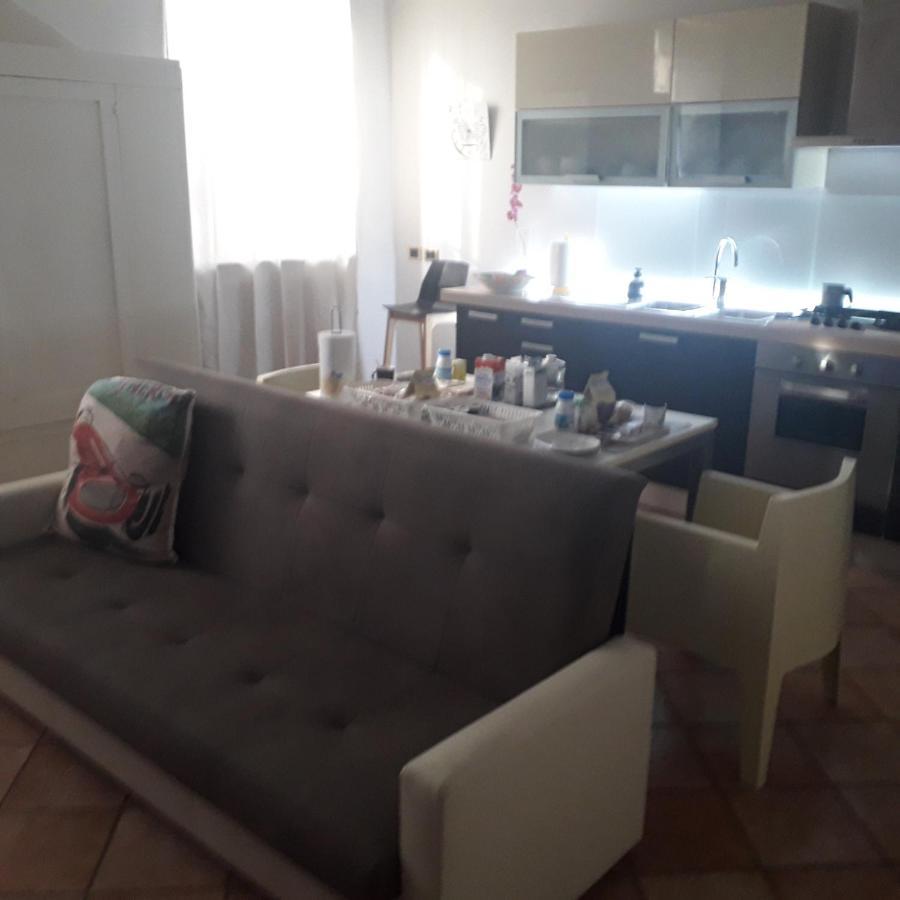 My Home Verona Centro Bagian luar foto